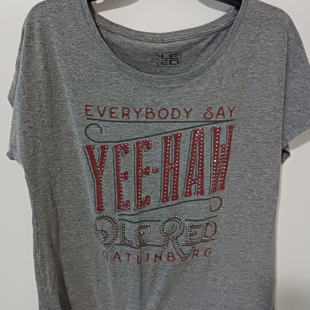 Women's Ole red short sleeve graphic t-shirt, size medium, color gray